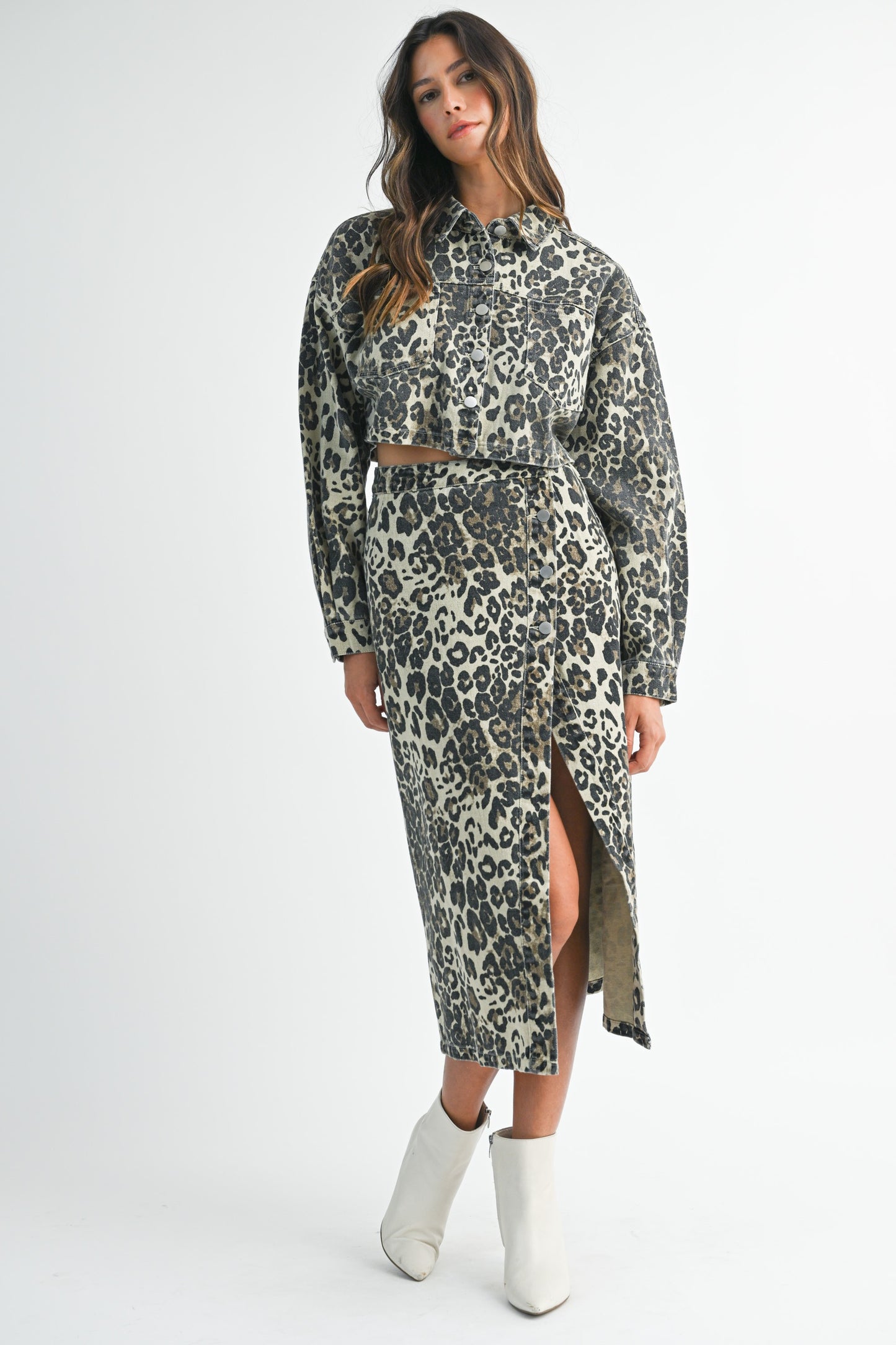 Jenni Leopard side slit skirt
