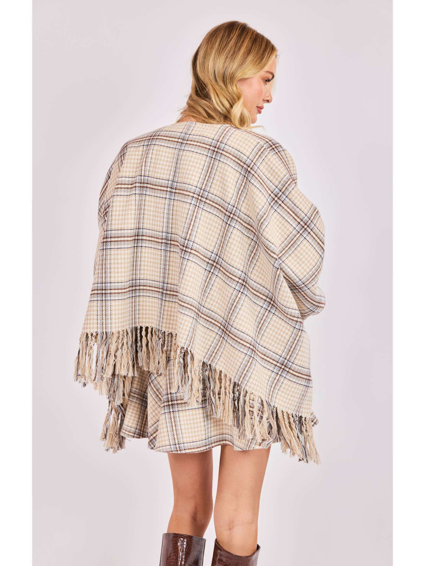 Cedar Plaid Fringe Hem Poncho