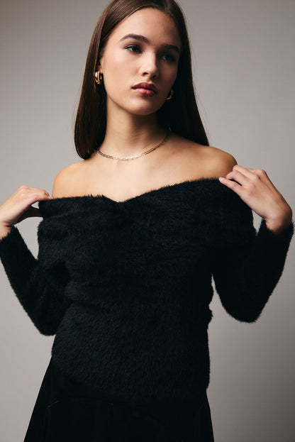 Celen Off The Shoulder Sweater