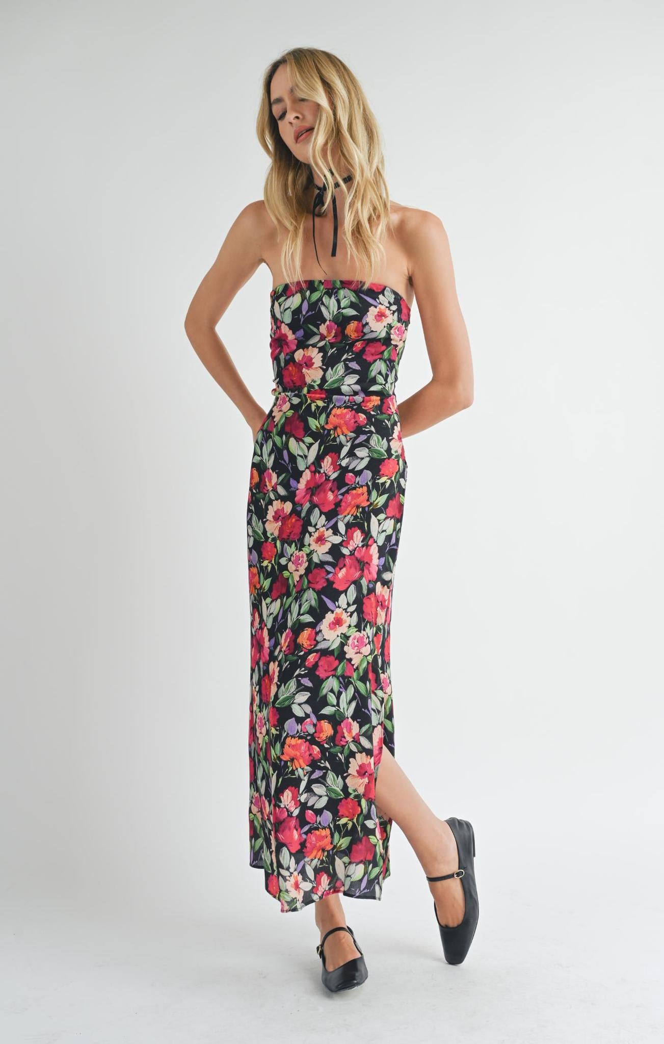 Sadie & Sage| A Floral Night Midi Dress