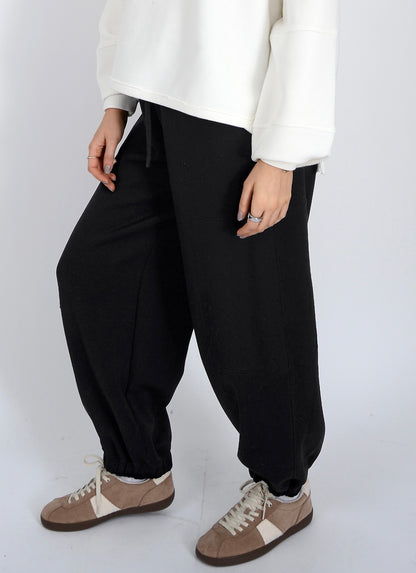 Jan Soft Knit Barrel Pant
