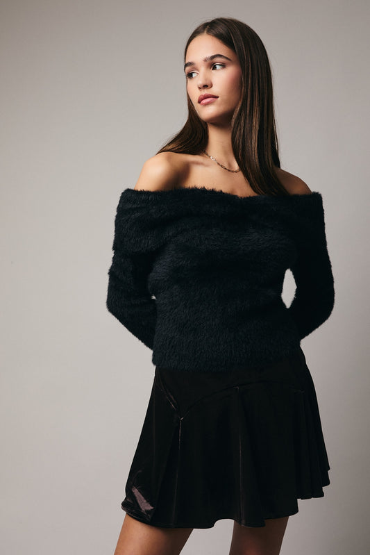 Celen Off The Shoulder Sweater